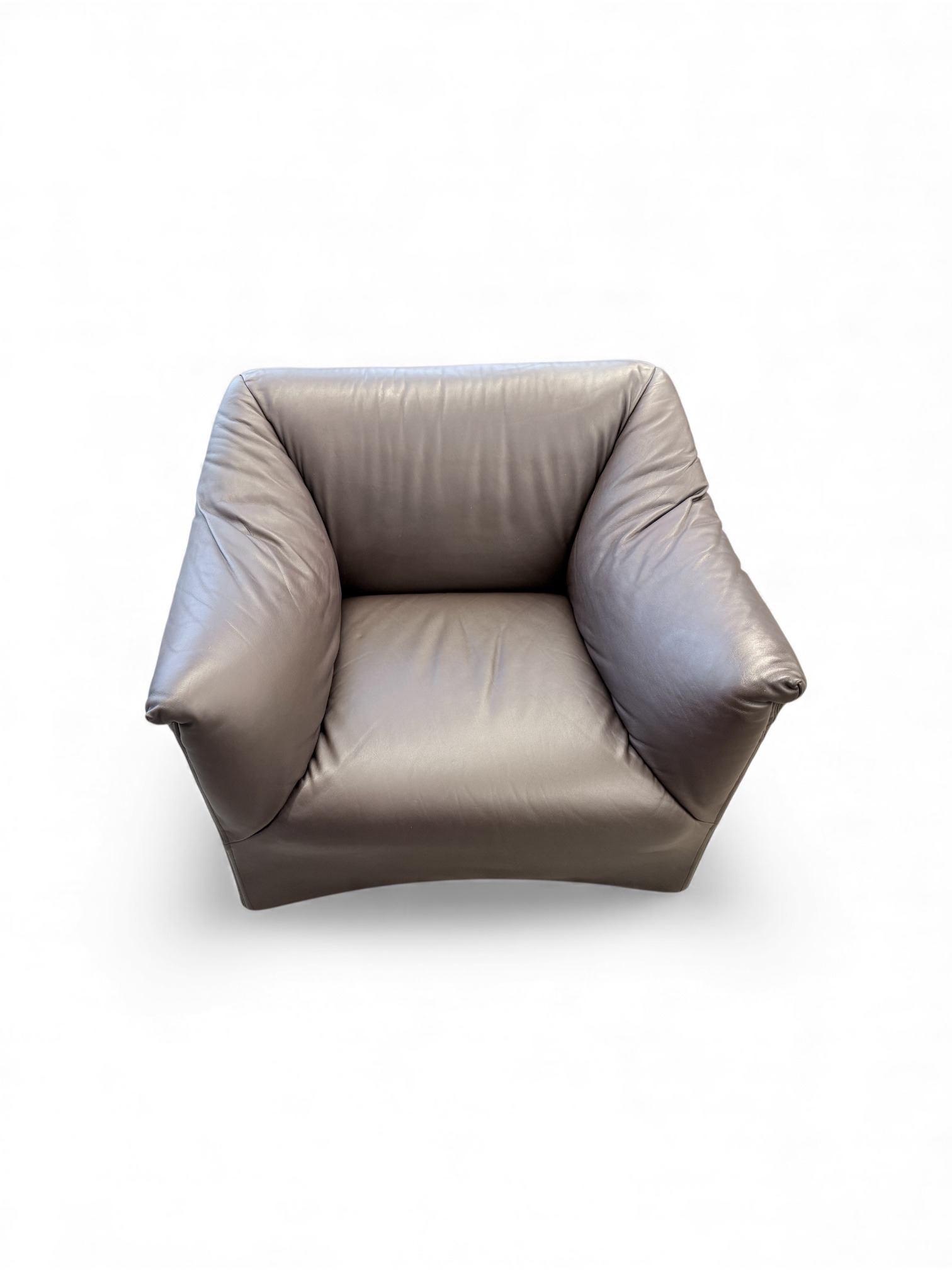 Cassina Tentazione Lederstuhl von Mario Bellini 8 Cassina Tentazione Lederstuhl von Mario Bellini – Bild 7
